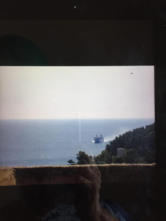 فيلا Casa Tufo Isola di Ustica المظهر الخارجي الصورة